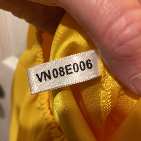 NWT New York & Co Eva Mendes Collection Golden Yellow Blouse Halter Top - Picture 16 of 16